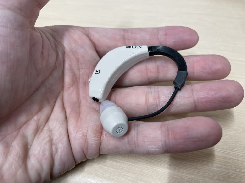 補聴器購入前に知っておくべき補助制度や支援情報とは?のアイキャッチ画像